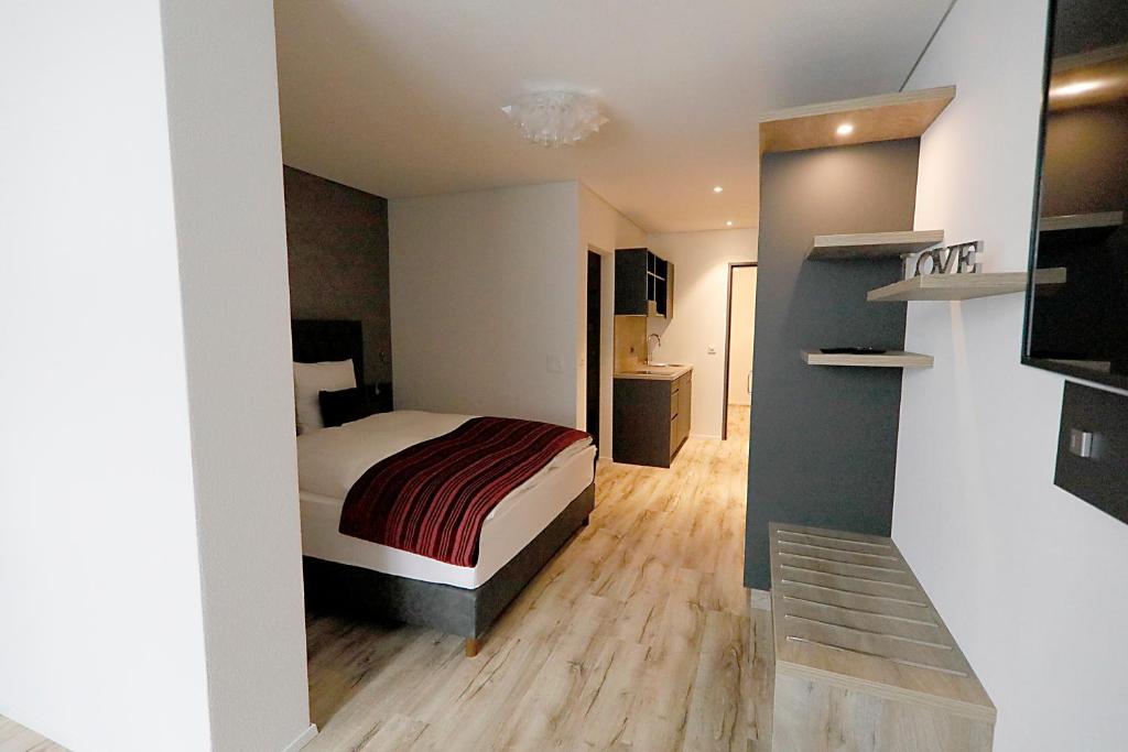 Business Apartments Reichenburg room 4